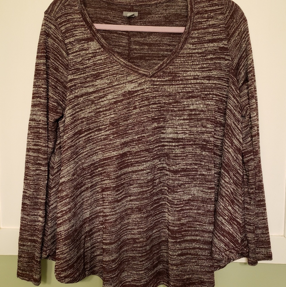 Aerie soft and flowy shirt
